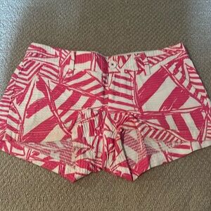 Lilly Pulitzer Womens size 4 The Walsh Shorts